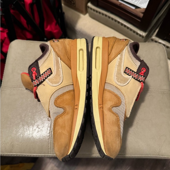 Travis scott x Air max 1 Wheat - Picture 2 of 8